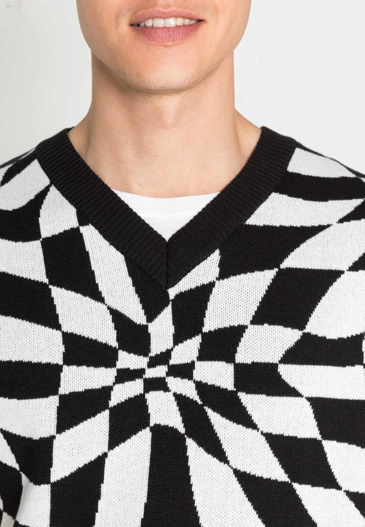 YOURTURN Distorted Check Vest Unisex - Jumper - Black/White