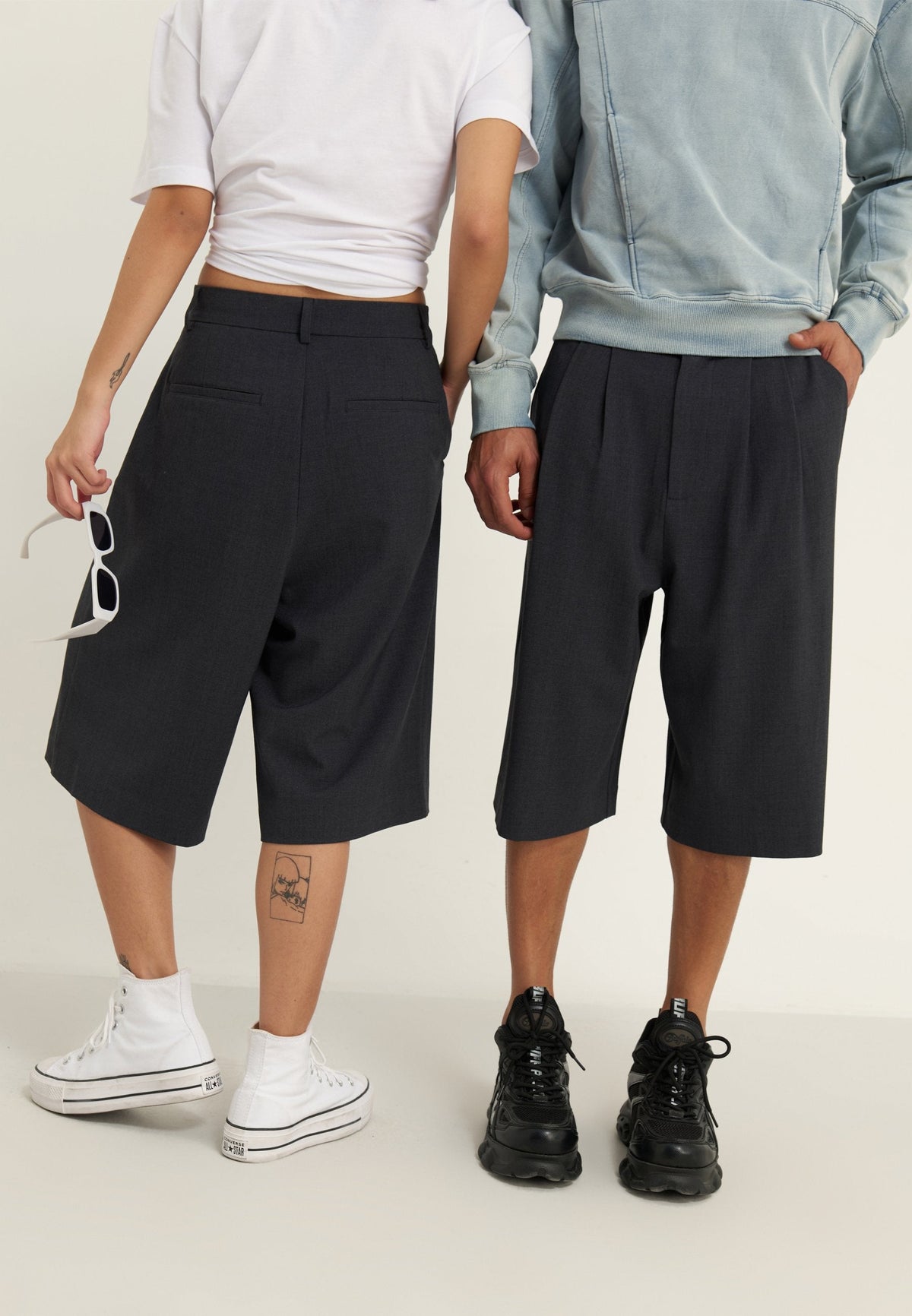 YOURTURN BAGGY TAILORED SHORTS UNISEX - Shorts - Dark Grey