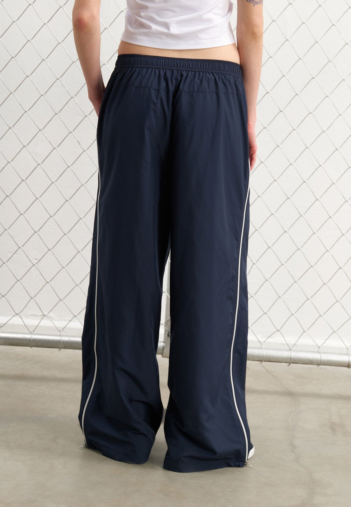 YOURTURN UNISEX - Tracksuit Bottoms - Dark Blue