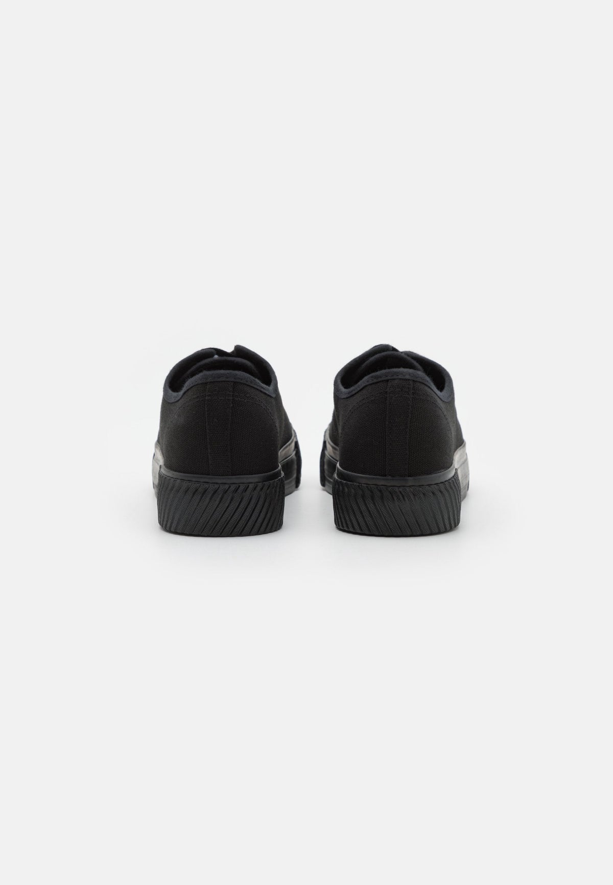YOURTURN Unisex - Trainers - Black