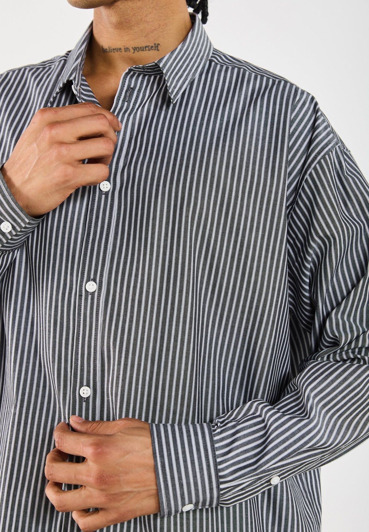 YOURTURN FORMAL UNISEX - Button-down Blouse - Black/white