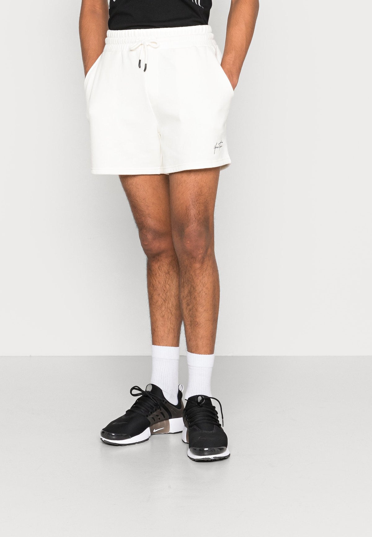 YOURTURN Basic Unisex - Shorts - White