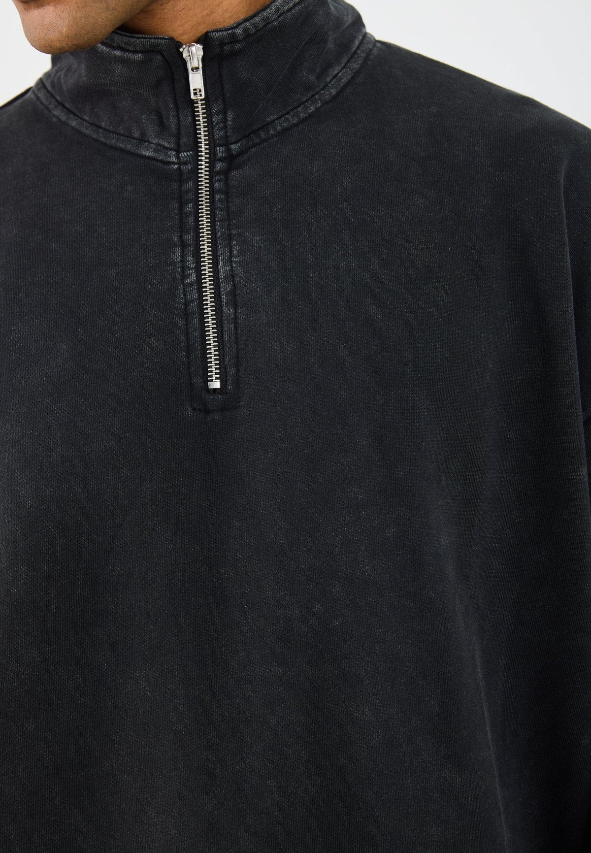 YOURTURN Sweatshirt - 103 - Dark Grey