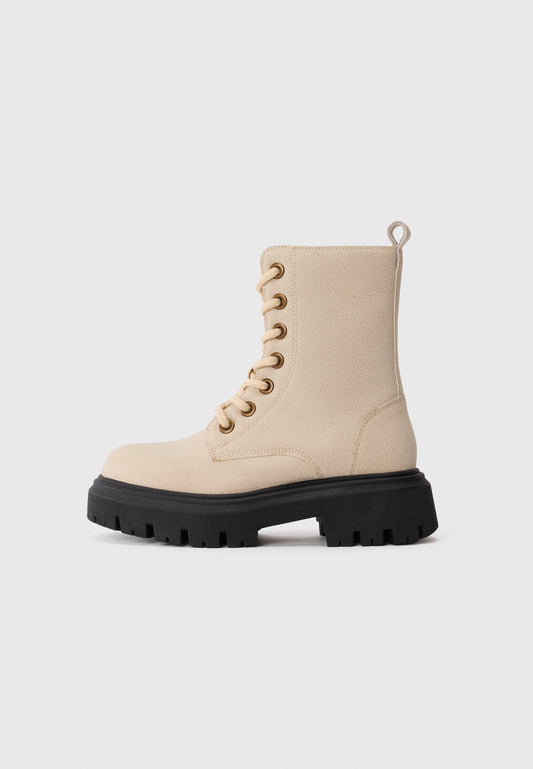 UNISEX - Lace-up Ankle Boots - Off-white