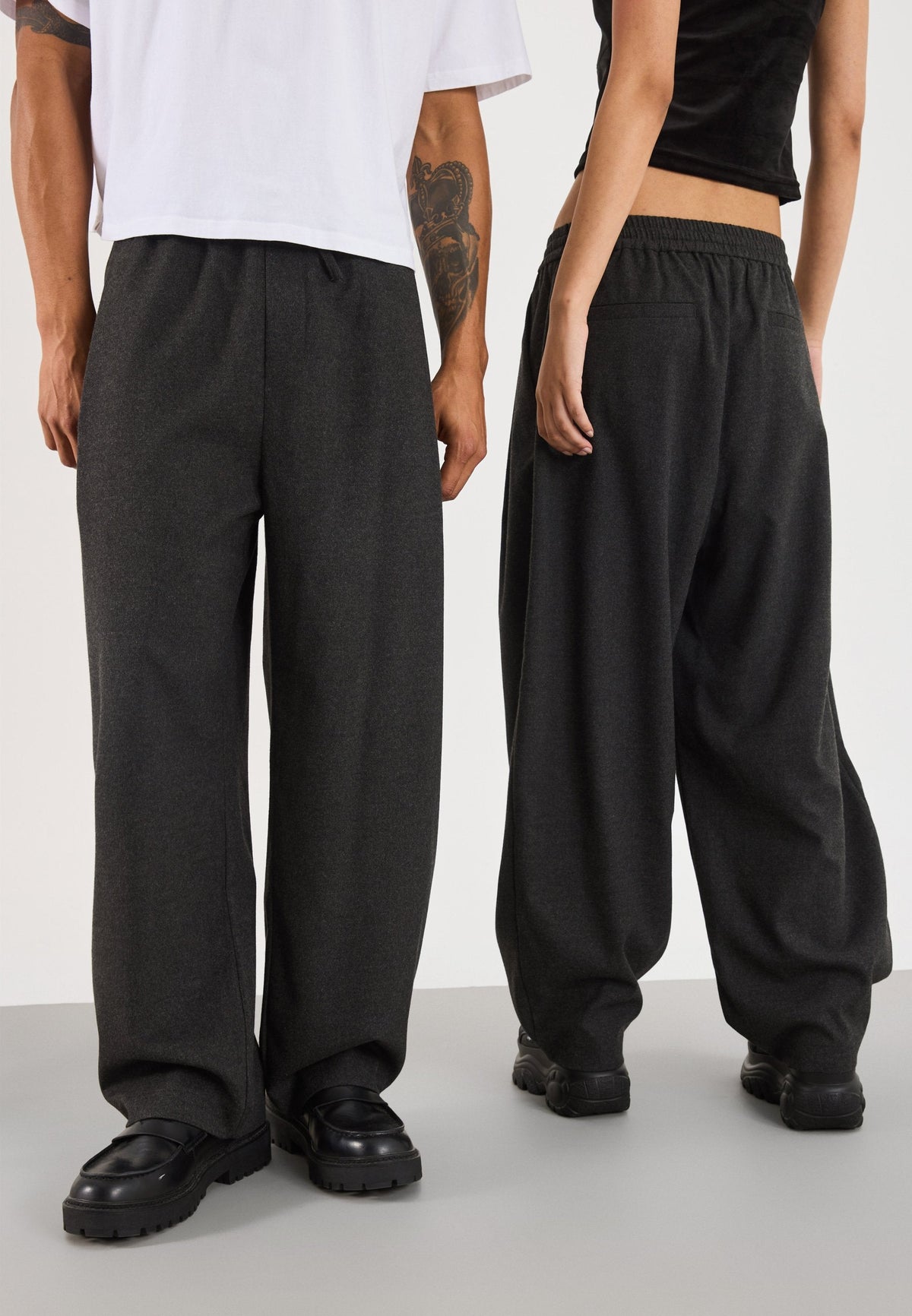YOURTURN BARREL TROUSER UNISEX - Trousers - Dark Grey Melange