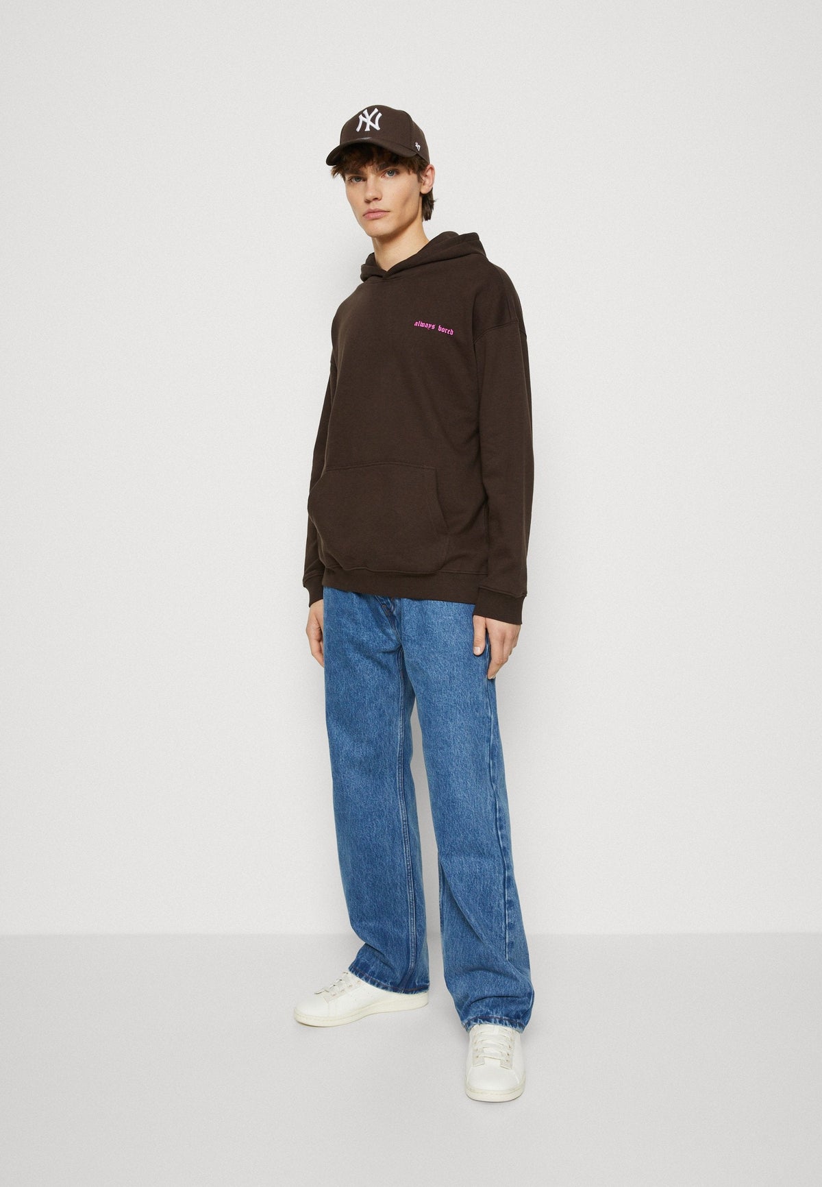 YOURTURN Unisex - Sweatshirt - Brown