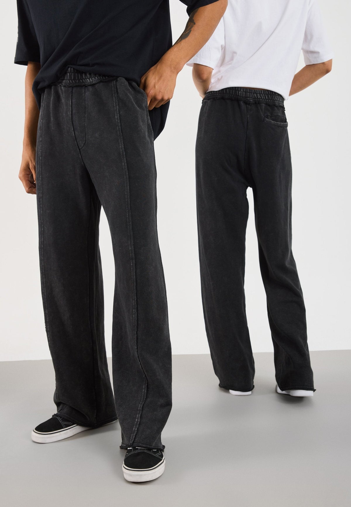 YOURTURN UNISEX - Tracksuit Bottoms - Washed Dk Grey