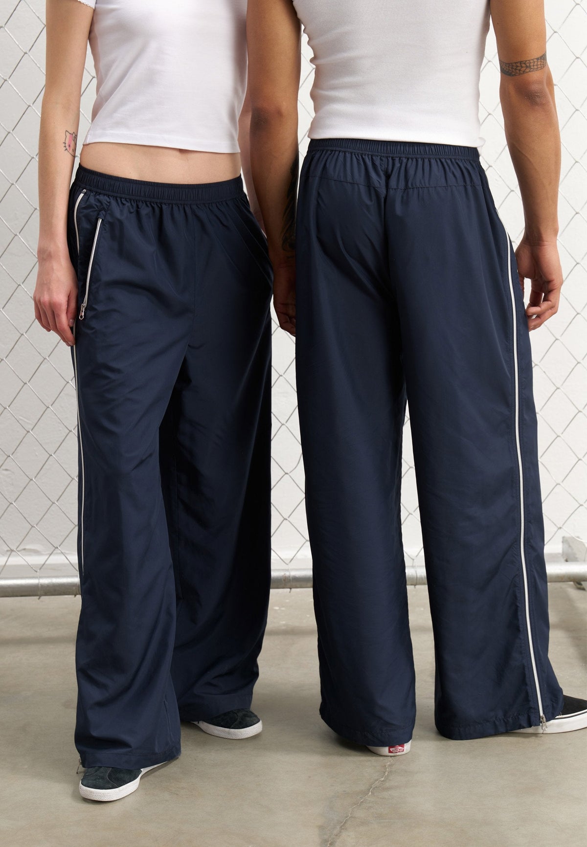 YOURTURN UNISEX - Tracksuit Bottoms - Dark Blue