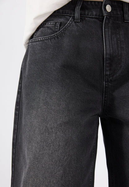 YOURTURN UNISEX - Denim Shorts - Black Denim