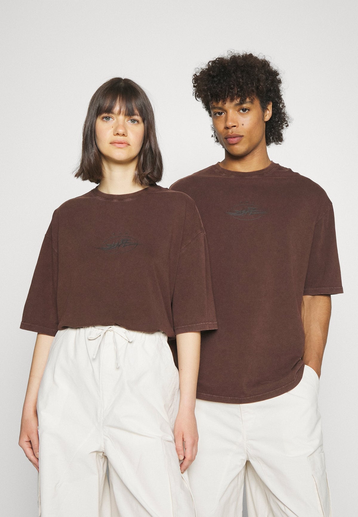 YOURTURN Unisex - Print T-Shirt - Dark Brown