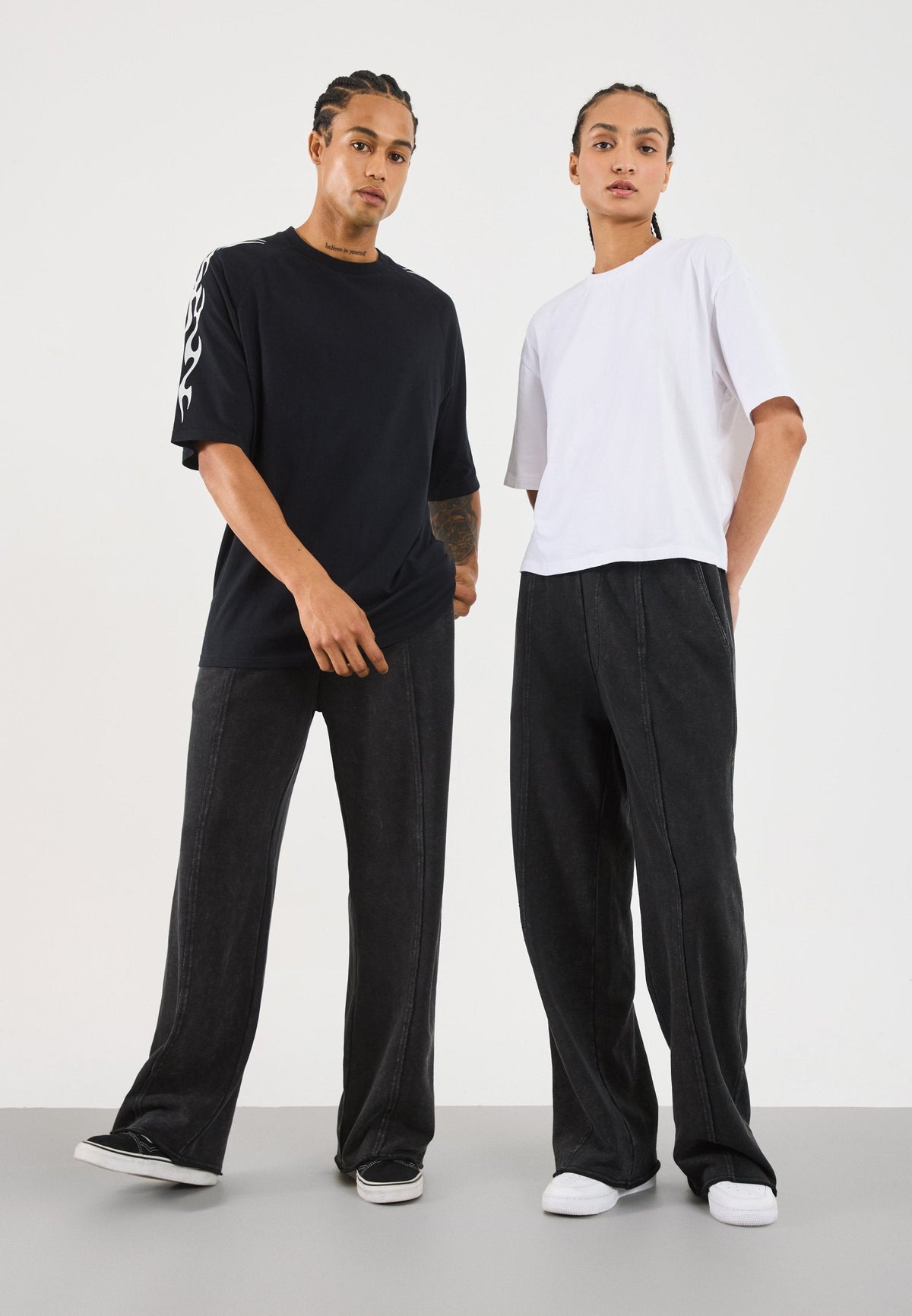 YOURTURN UNISEX - Tracksuit Bottoms - Washed Dk Grey