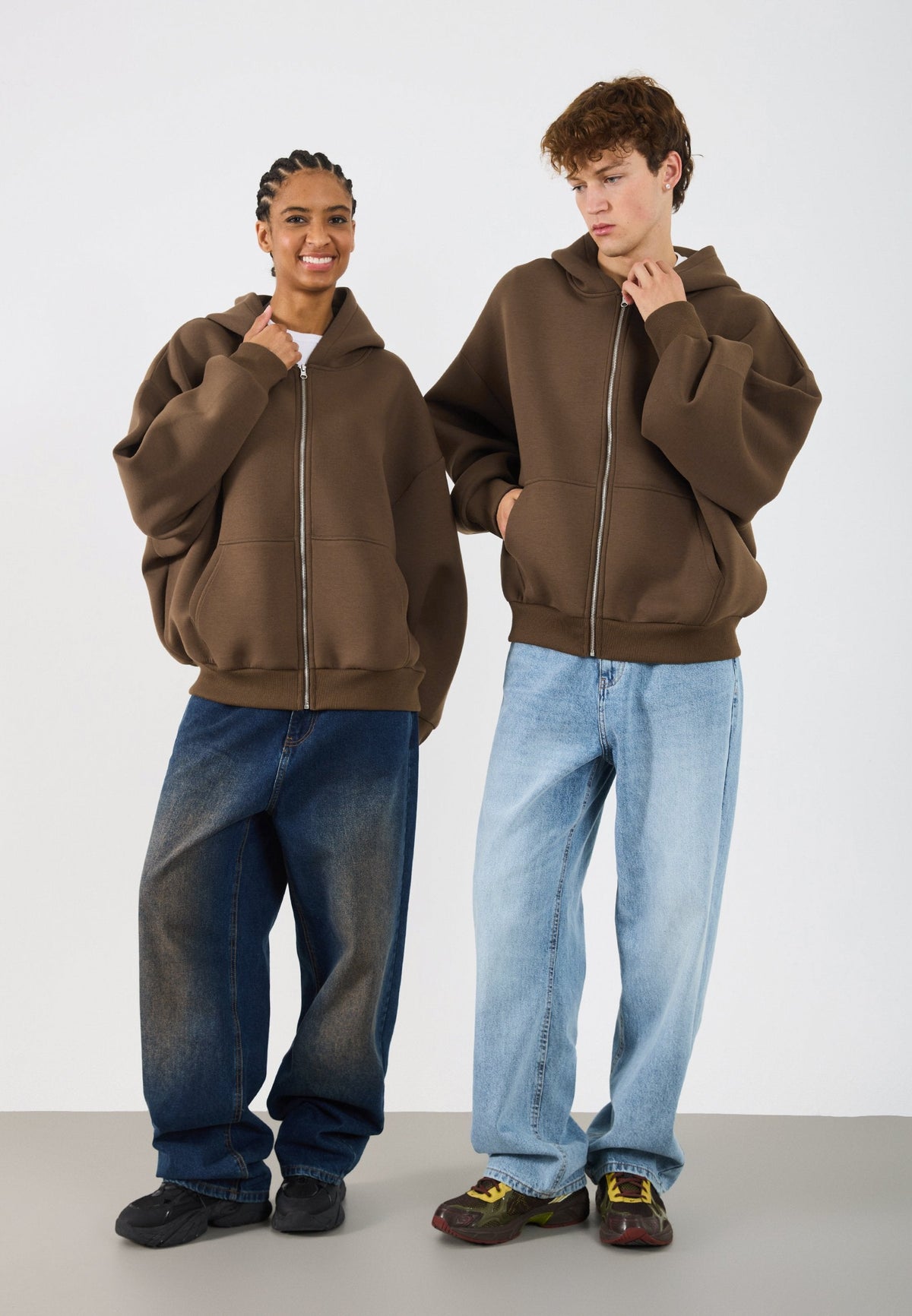 YOURTURN SCUBA ZIP UNISEX - Zip-up Sweatshirt - Coffee Liqueur