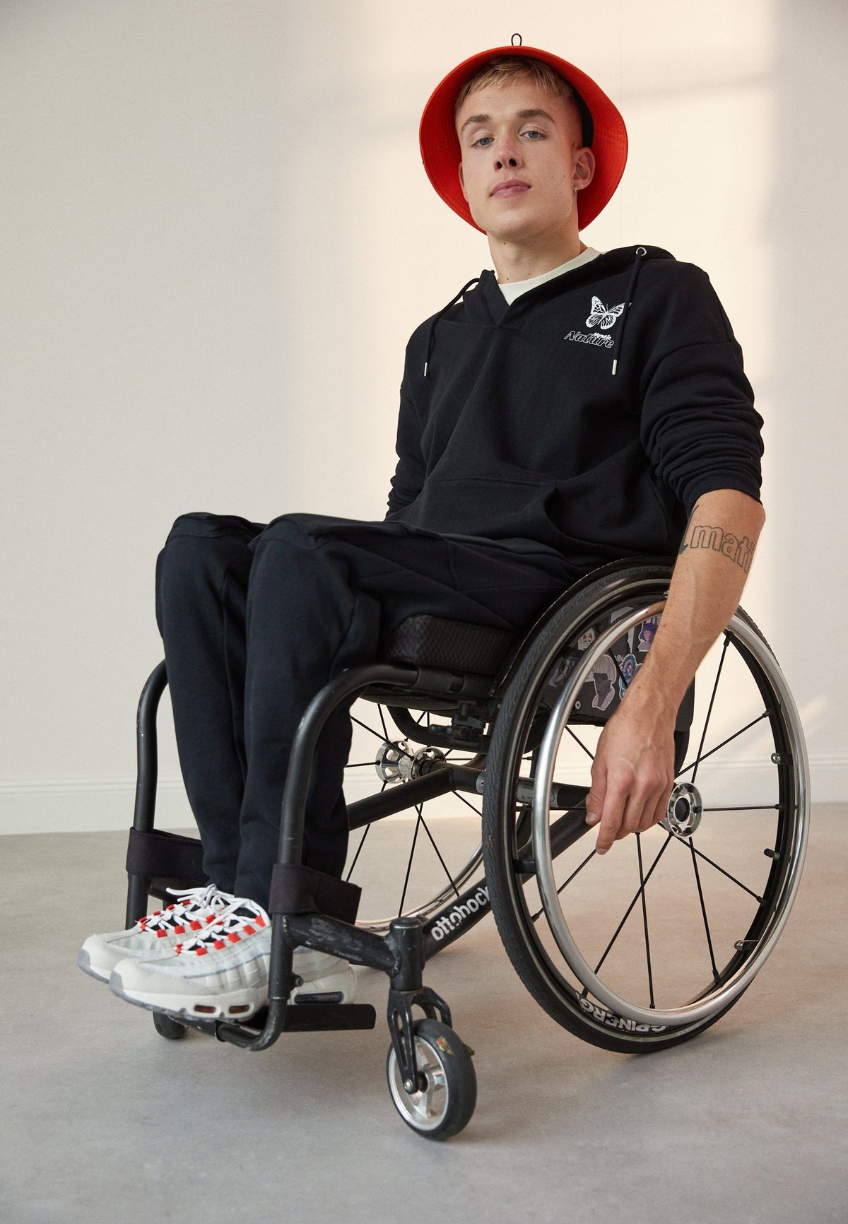 YOURTURN Tracksuit Bottoms - Black