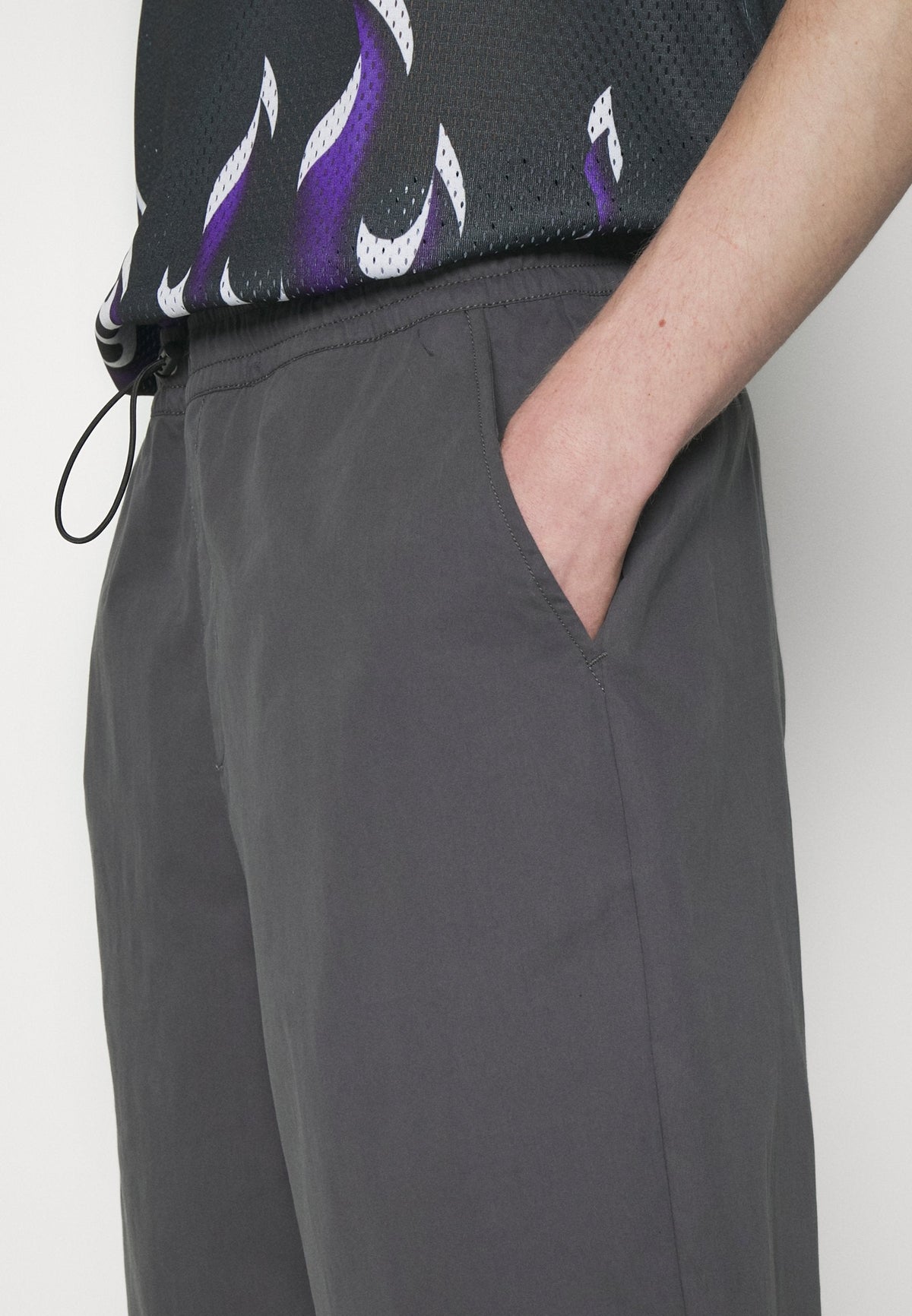 YOURTURN Genderless Parachute - Shorts - Dark Grey