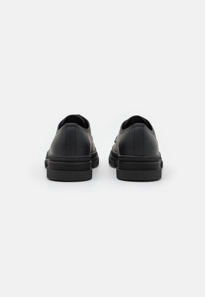 YOURTURN Lace-Ups - Black