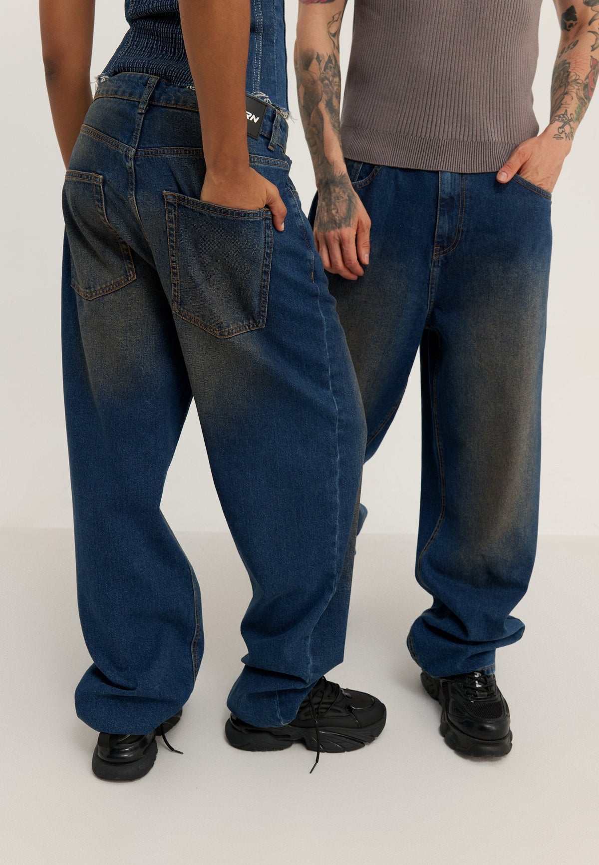 YOURTURN UNISEX - Baggy Jeans - Dirty Denim