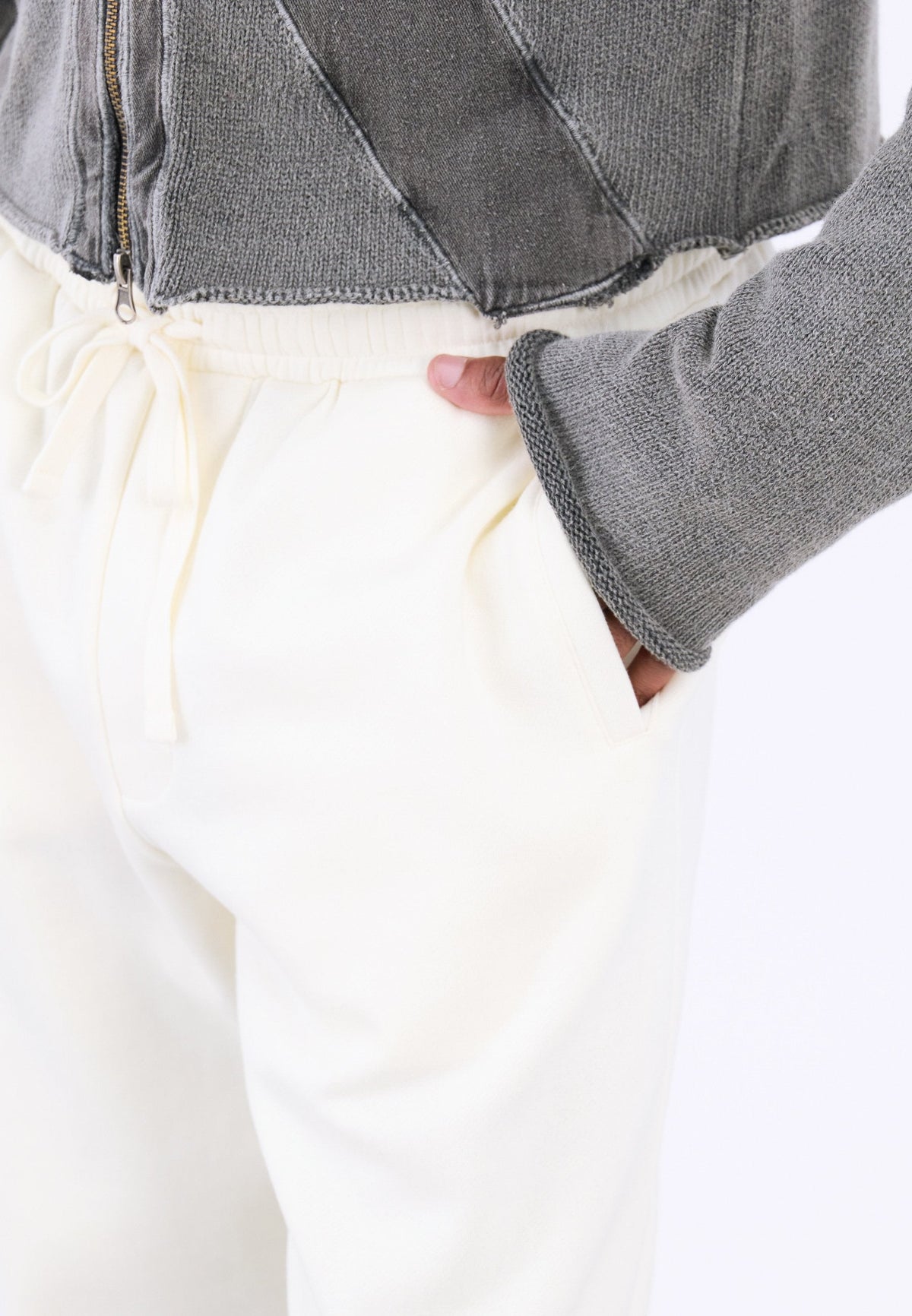 YOURTURN UNISEX - Tracksuit Bottoms - Egret