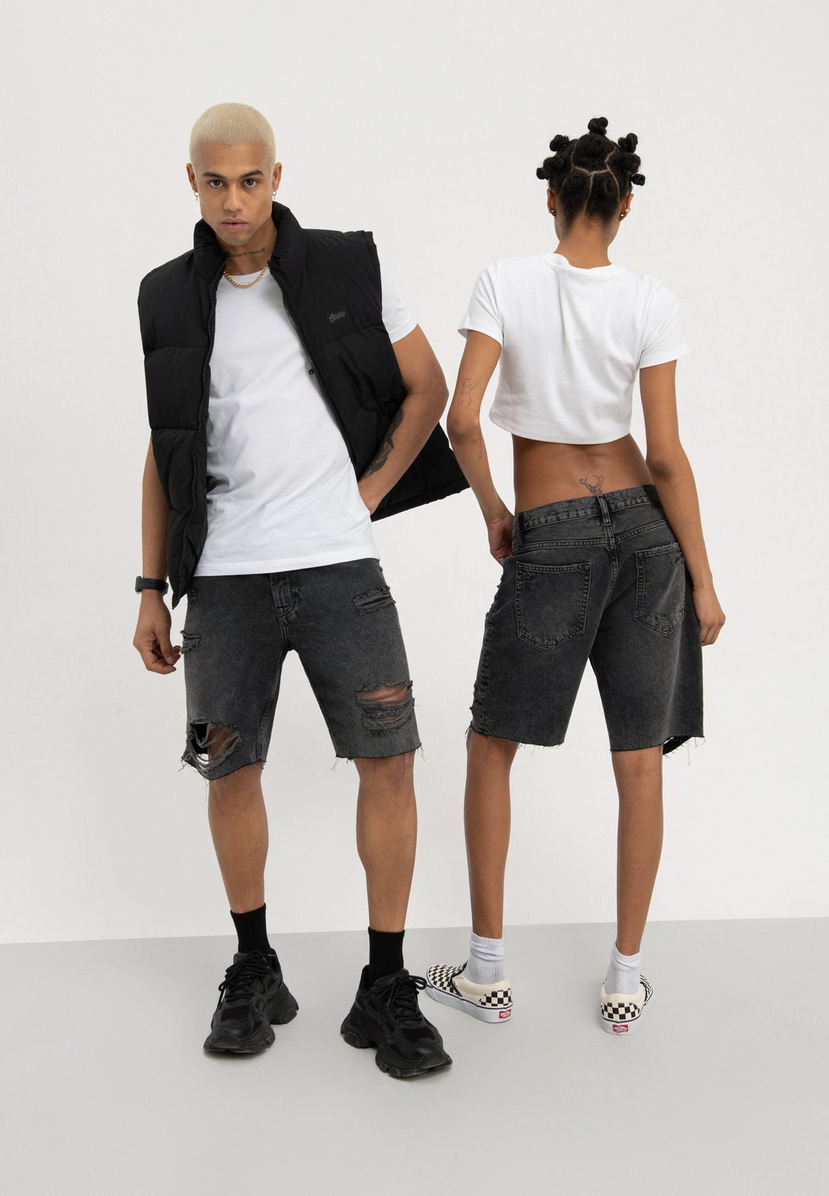 YOURTURN Unisex - Denim Shorts - Black