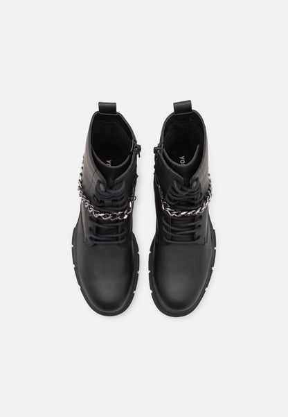 YOURTURN Unisex - Lace-Up Ankle Boots - Black
