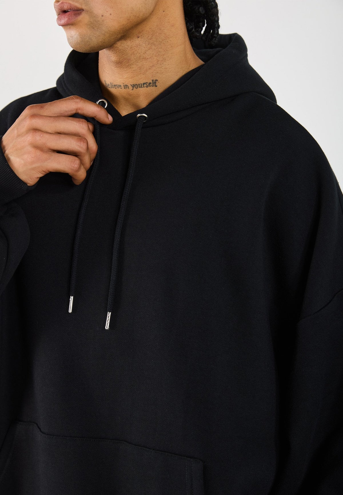 YOURTURN OVERSIZE BASIC HOODIE UNISEX - Hoodie - True Black