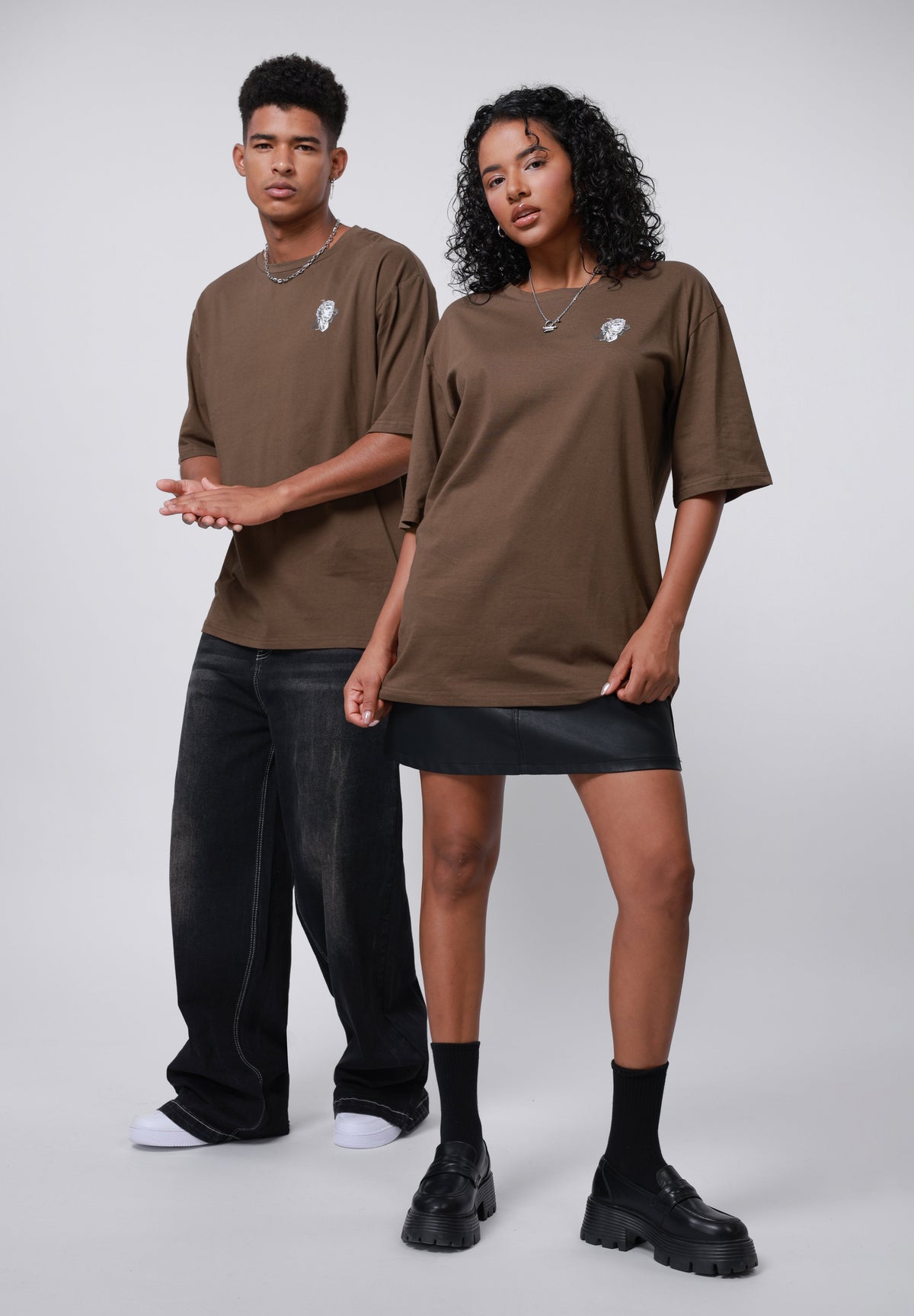 YOURTURN UNISEX - Print T-shirt - Mid Brown