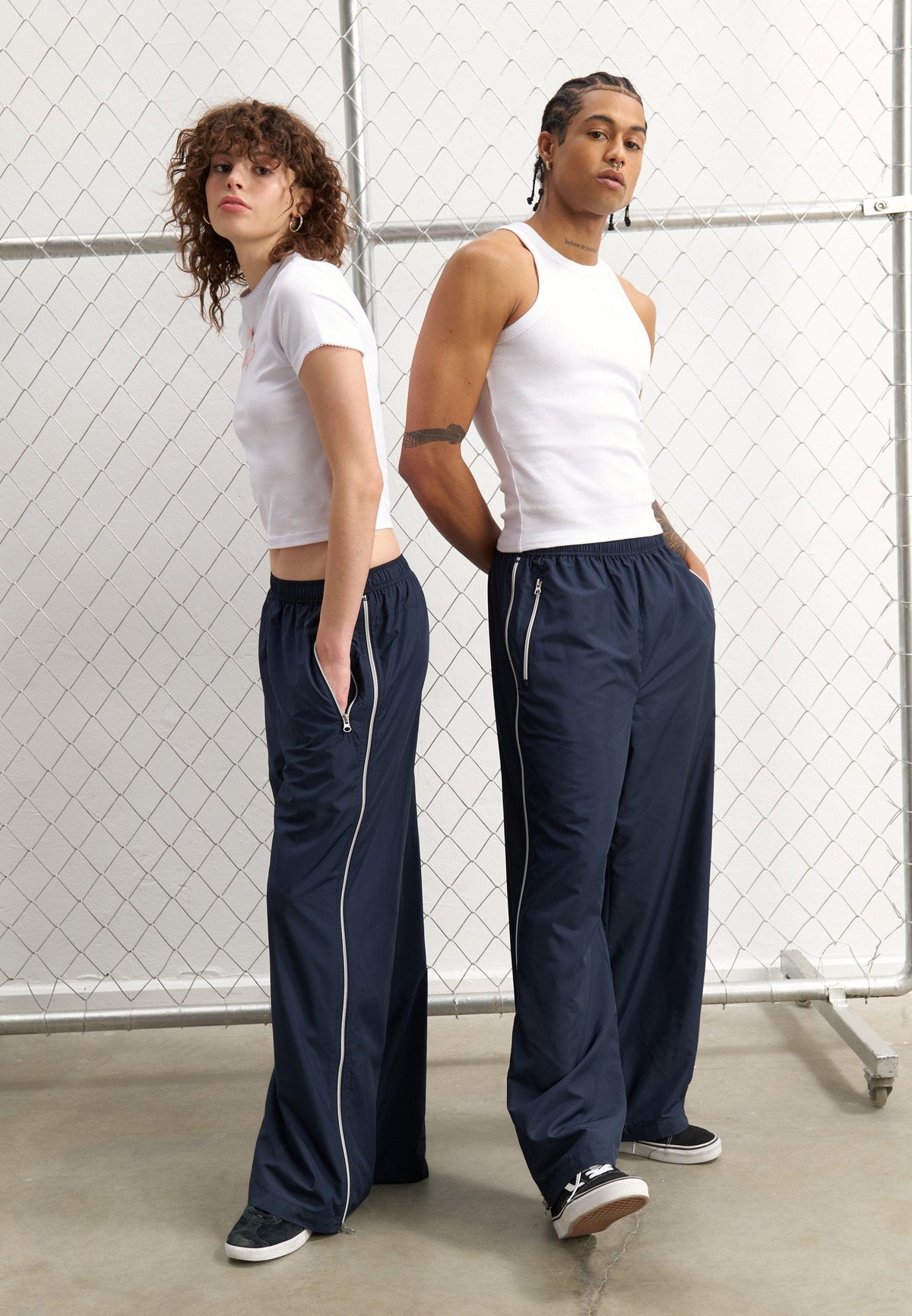 YOURTURN UNISEX - Tracksuit Bottoms - Dark Blue