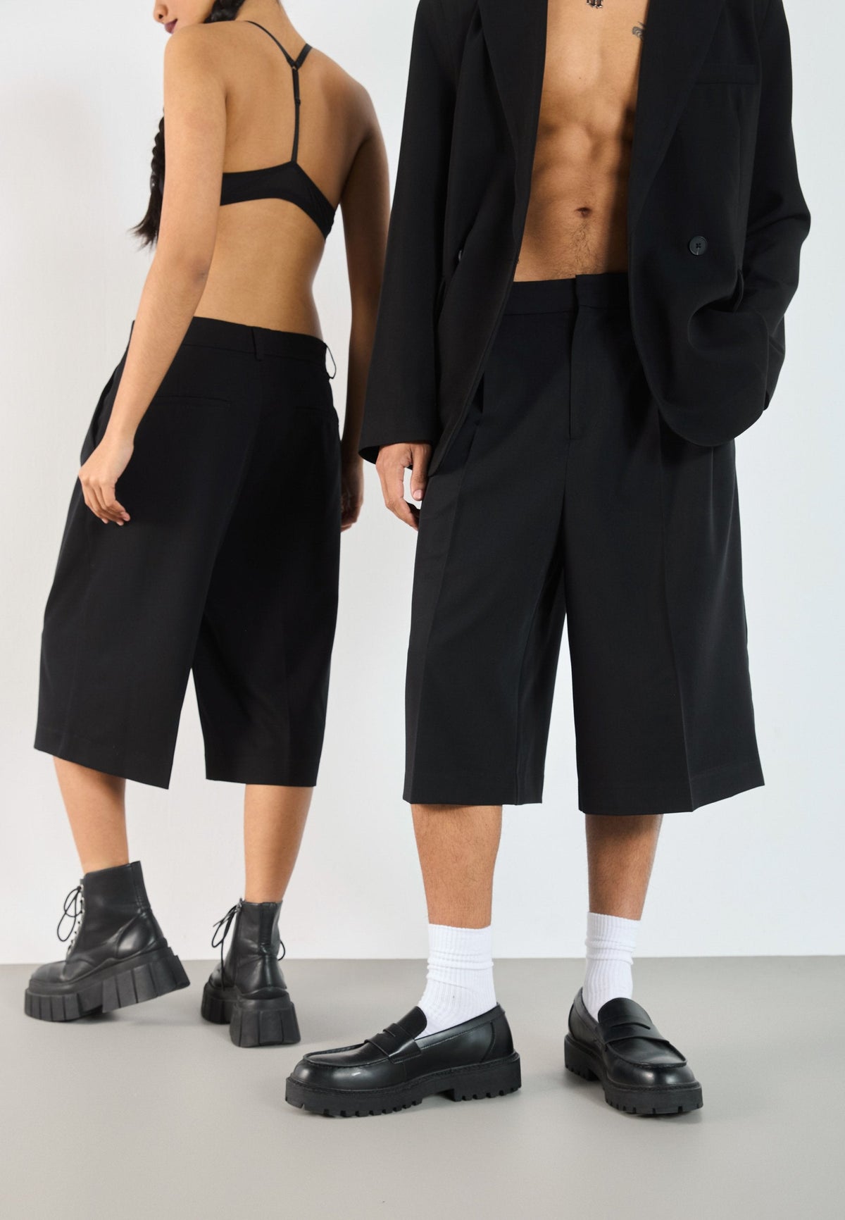 YOURTURN SUMMERISH SUIT TROUSERS UNISEX - Shorts - Black
