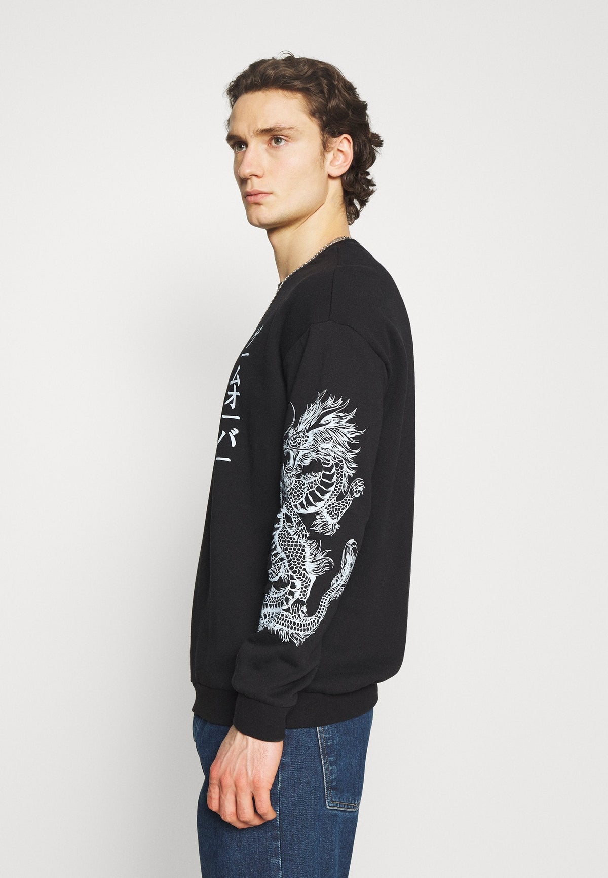 YOURTURN Sweatshirt - Black