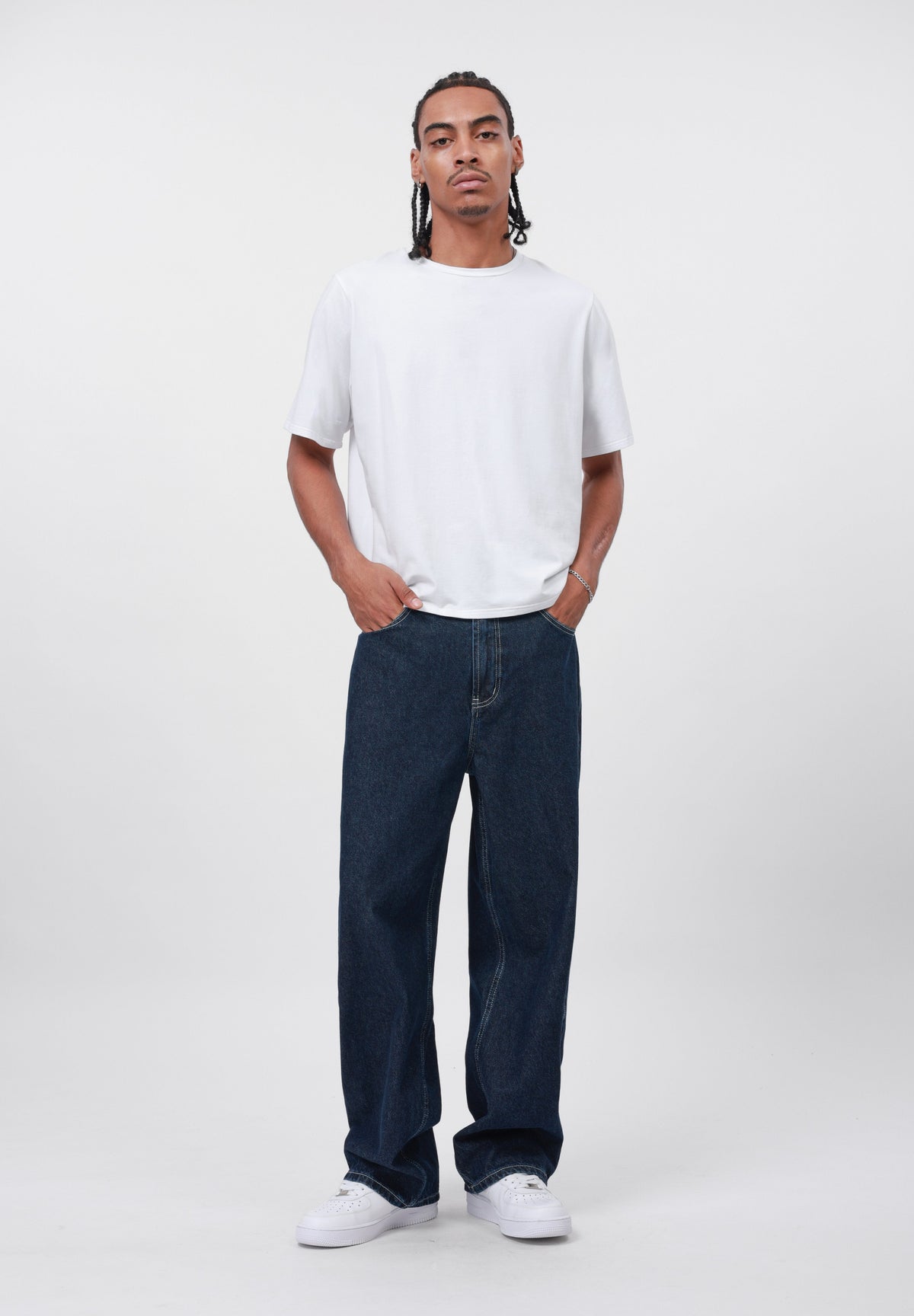 YOURTURN UNISEX - Straight Leg Jeans - Rinsed Denim