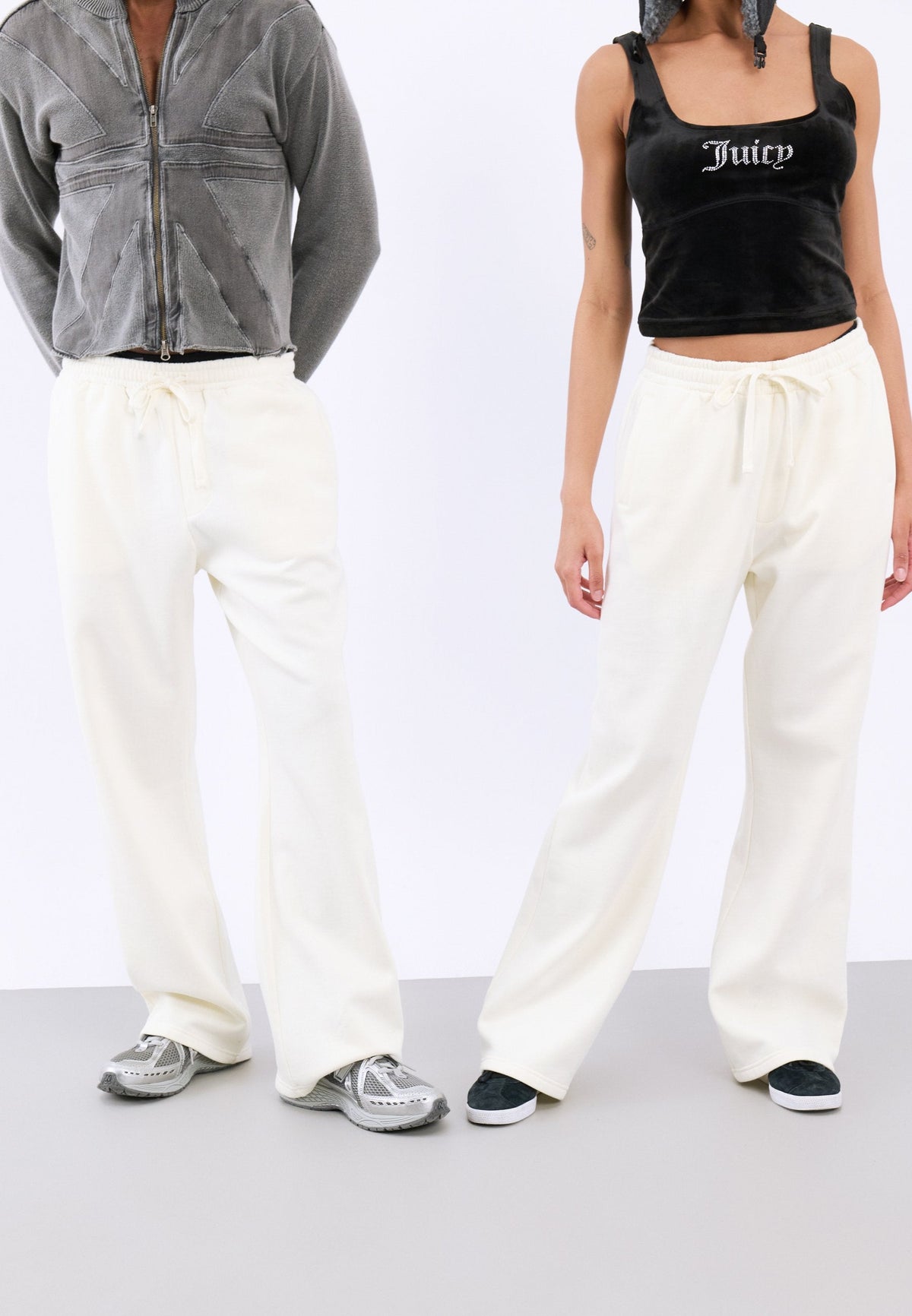 YOURTURN UNISEX - Tracksuit Bottoms - Egret